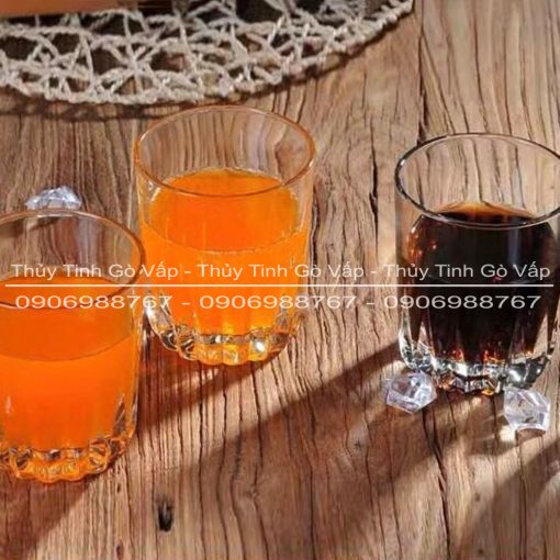 Ly thủy tinh uống trà đá đáy khía 280ml Union 385 của Thái Lan, dung tíchphù hợp làm ly trà đá, ly uống cà phê, nước lọc hoặc các loại rượu whisky, soda...